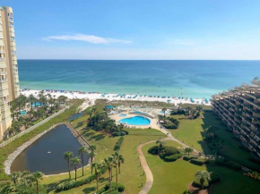 Awesome home in Miramar Beach with Outdoor swimming pool and 1 Bedrooms
